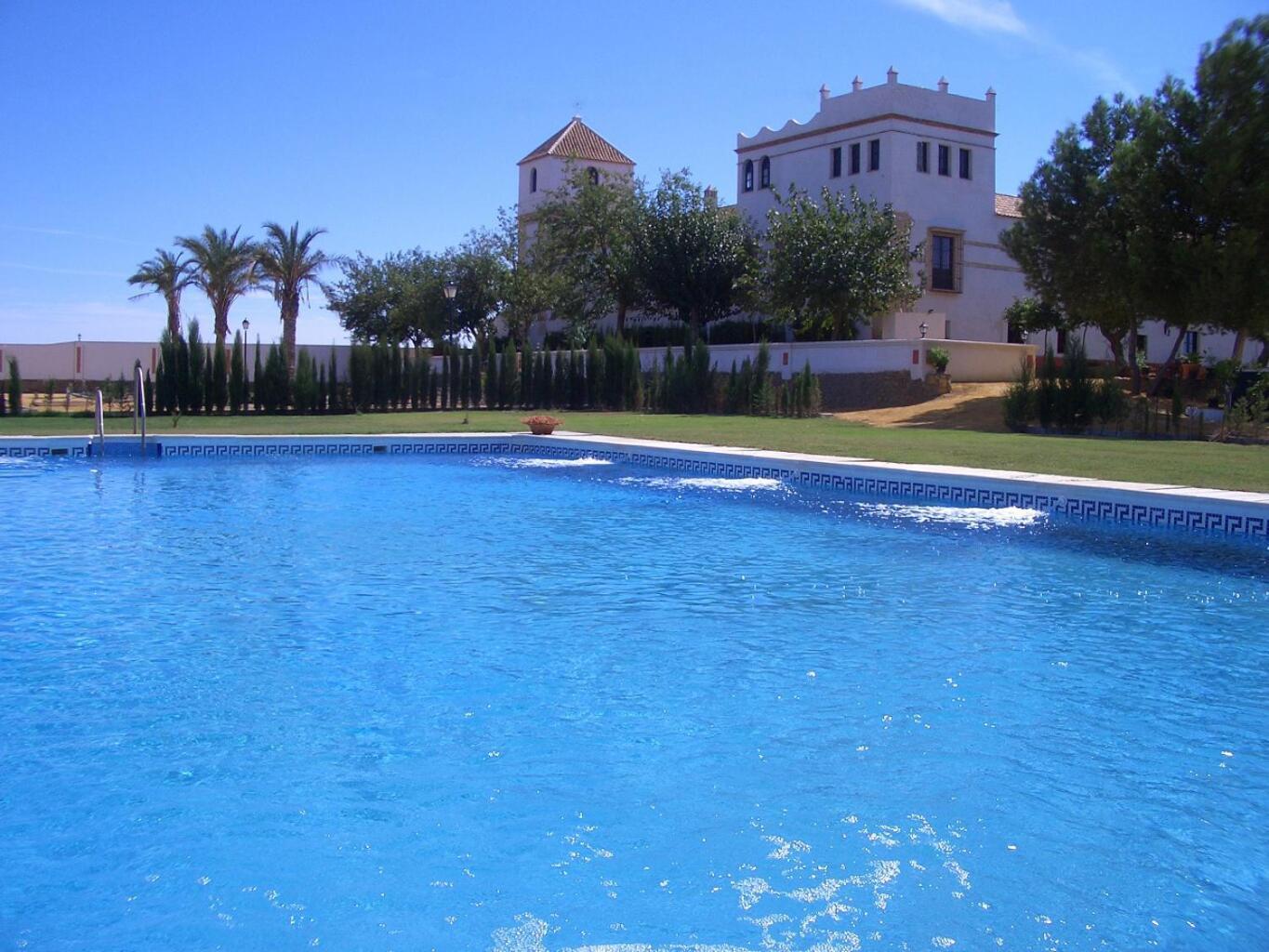 Hacienda Los Jinetes Carmona  Facilities photo