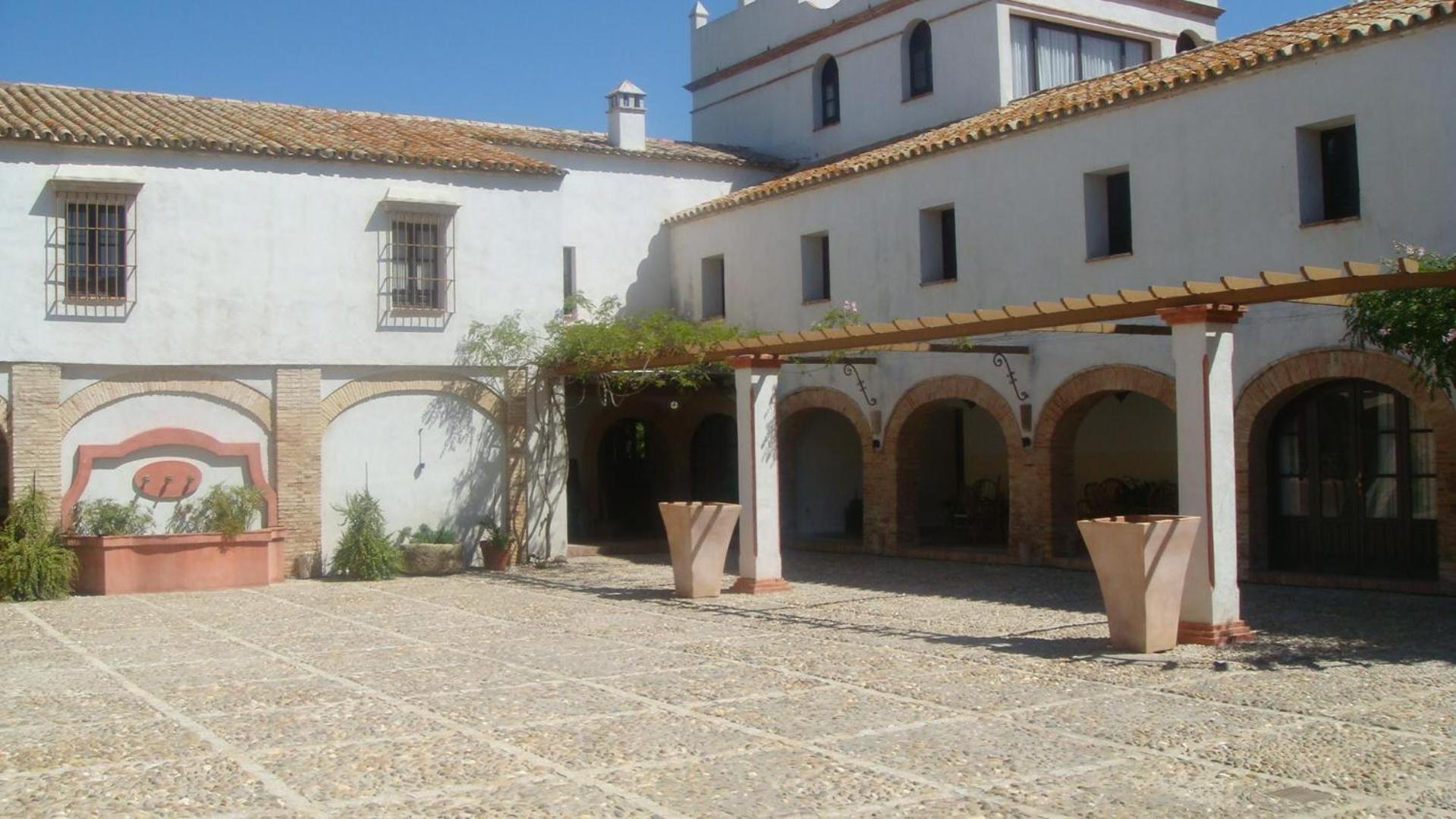 Hacienda Los Jinetes Carmona  Exterior photo