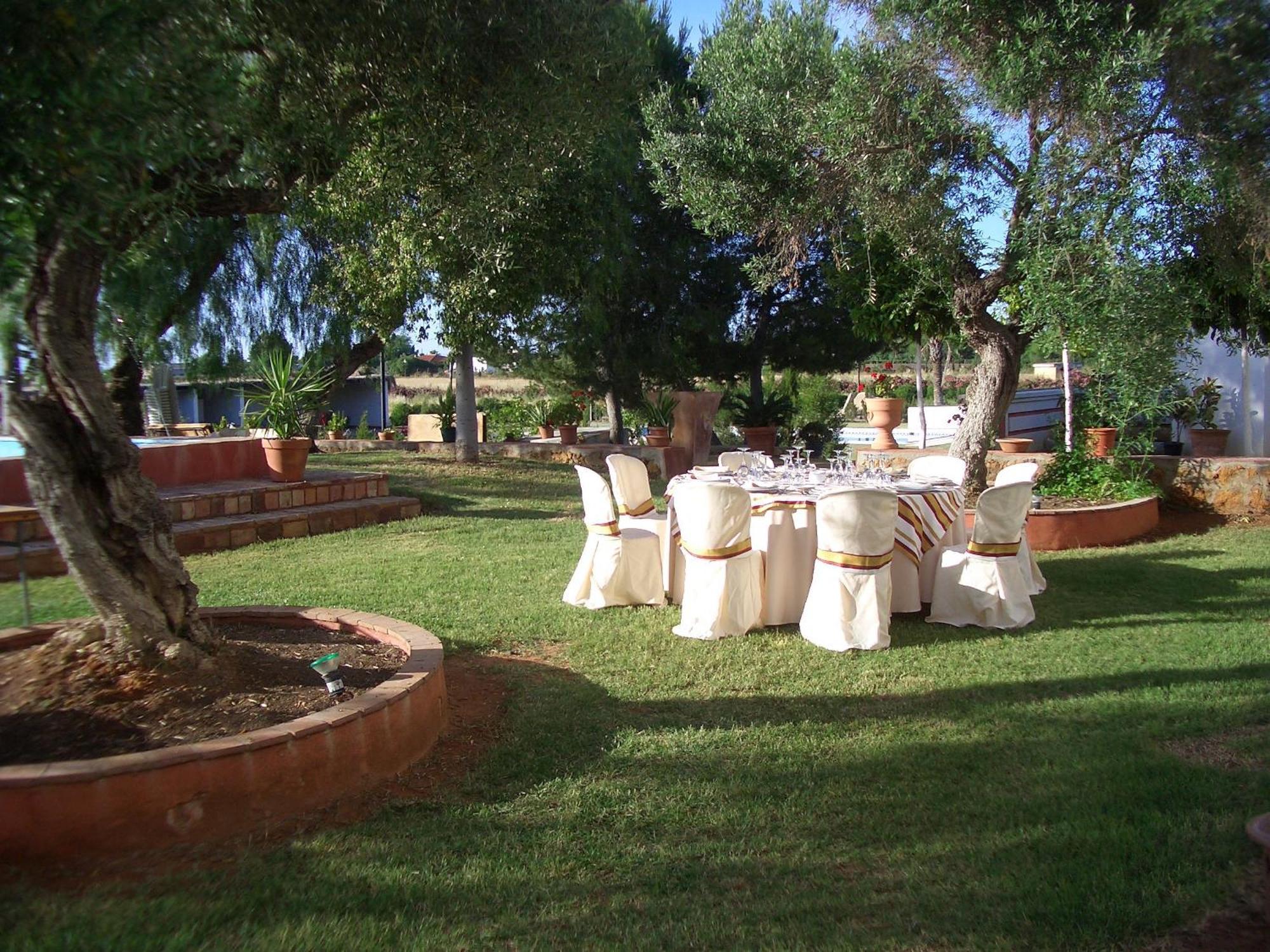 Hacienda Los Jinetes Carmona  Exterior photo